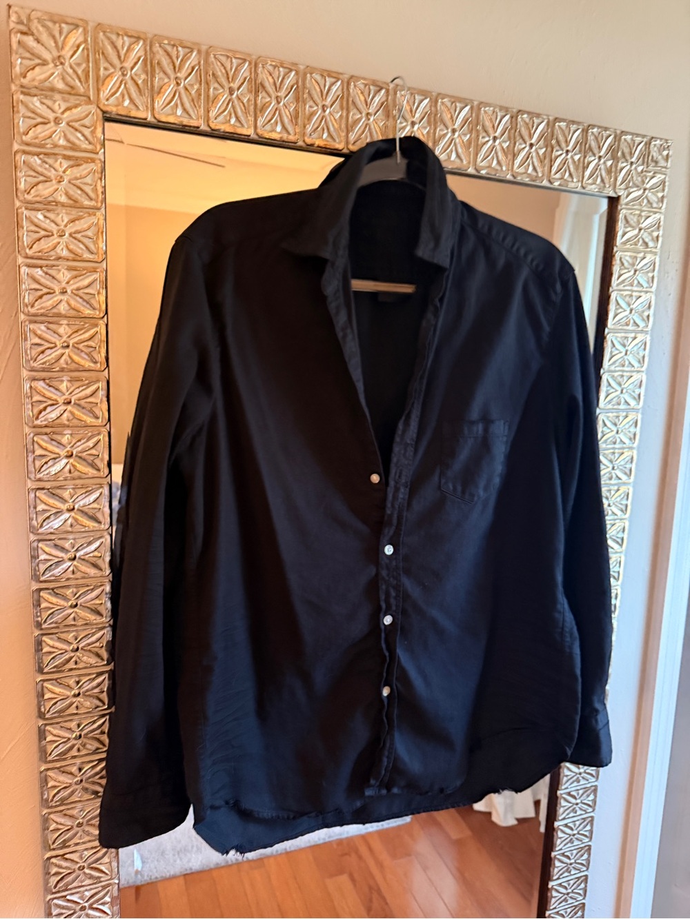 Frank & Eileen - EILEEN Button Up Shirt. Small